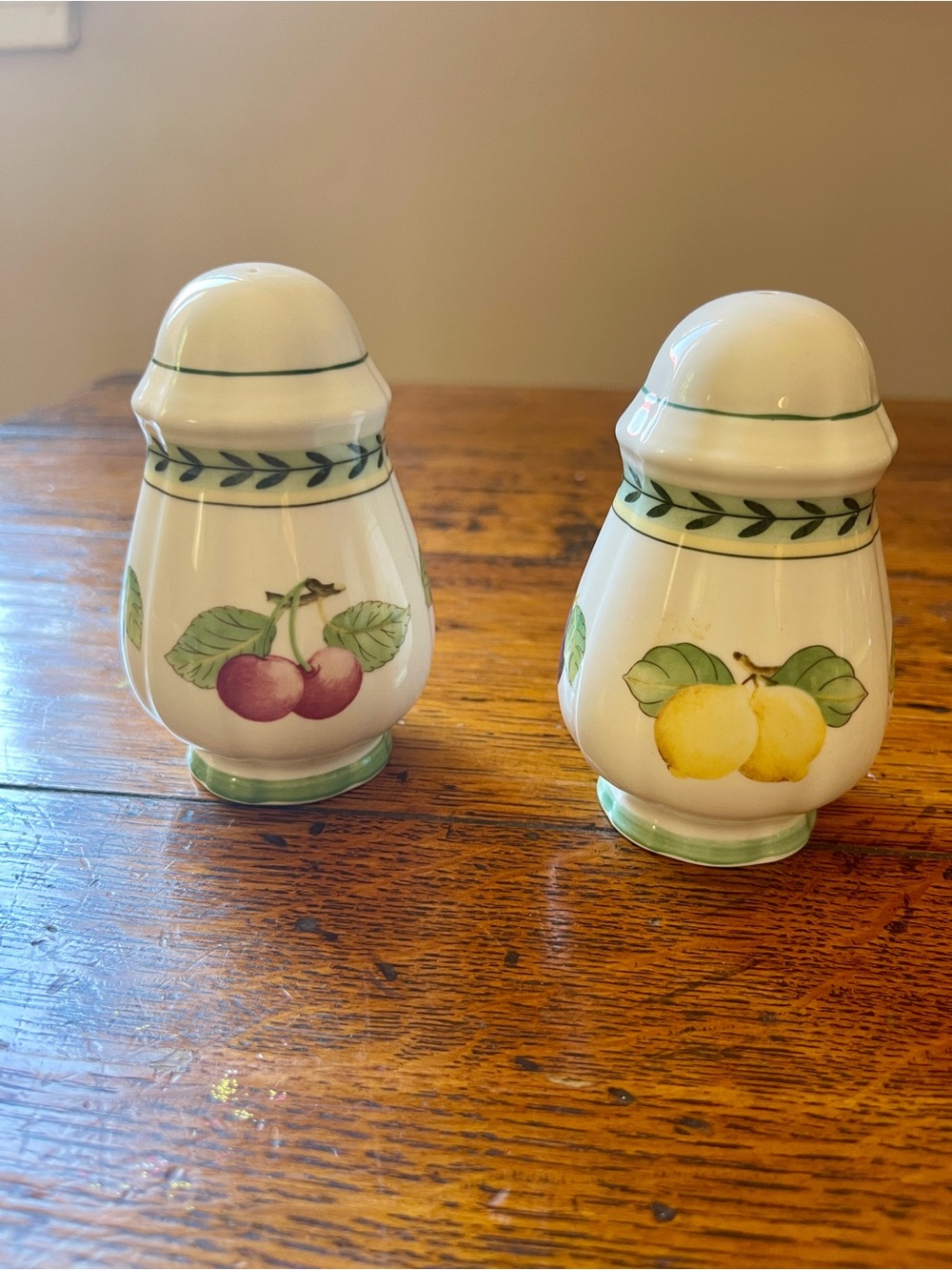Villeroy & Boch French Garden Salt and Pepper Shaker Set - Cherry & Lemon